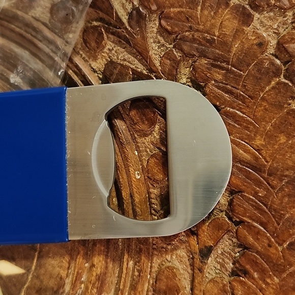 Pabst Blue ribbon bar key opener - Picture 3 of 5